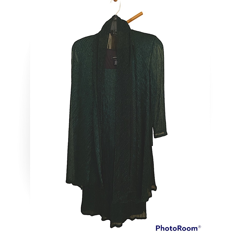 Evening dress. NWT Hunter green/black w 3/4 sleeve over jacket.